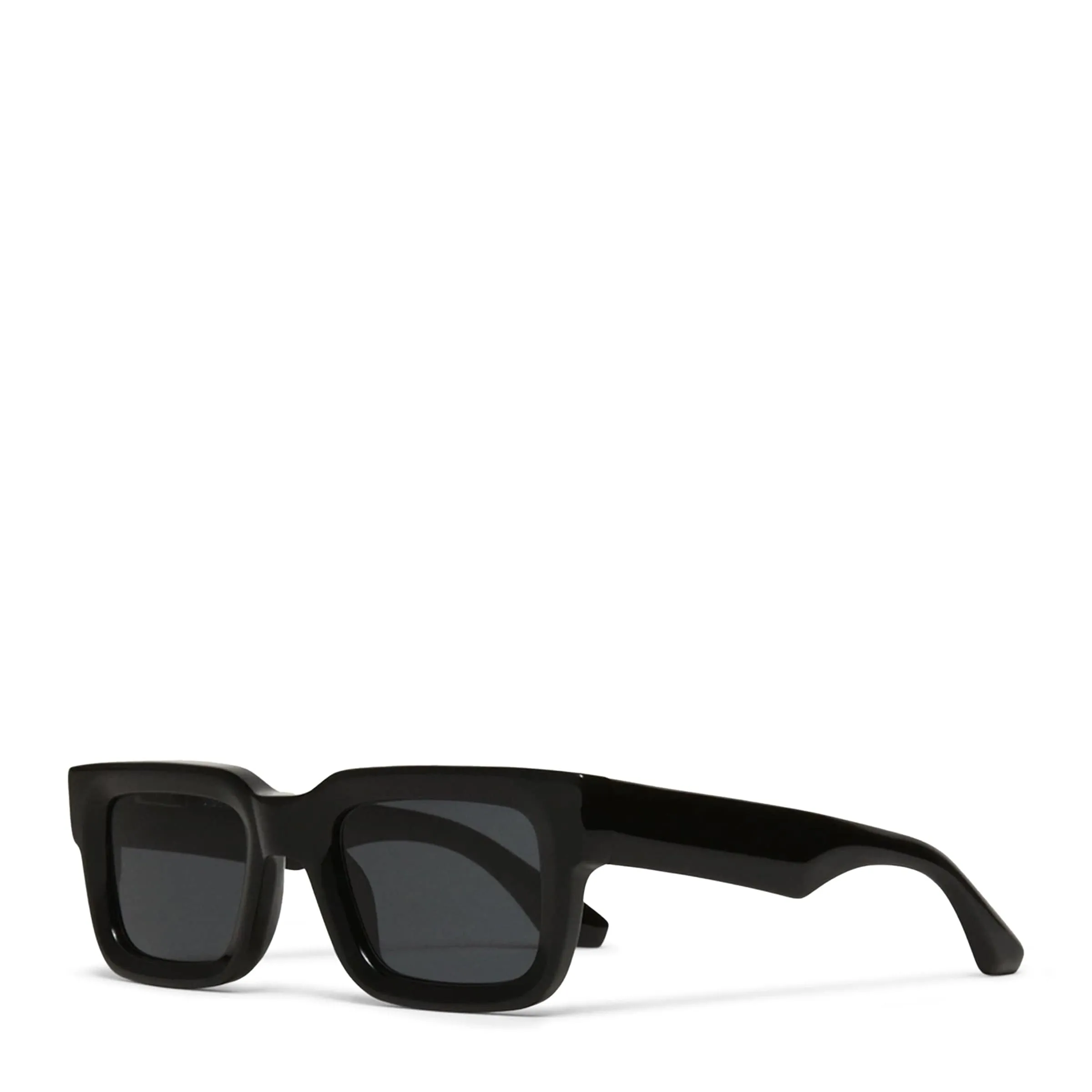 05 BLACK | BODEGA