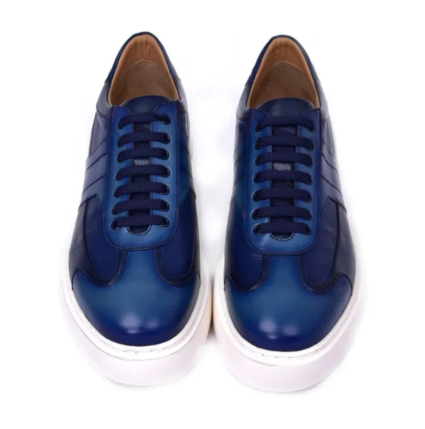 Style: 5769-Navy